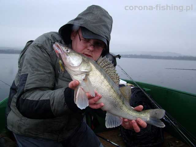 łowienie podczas deszczu