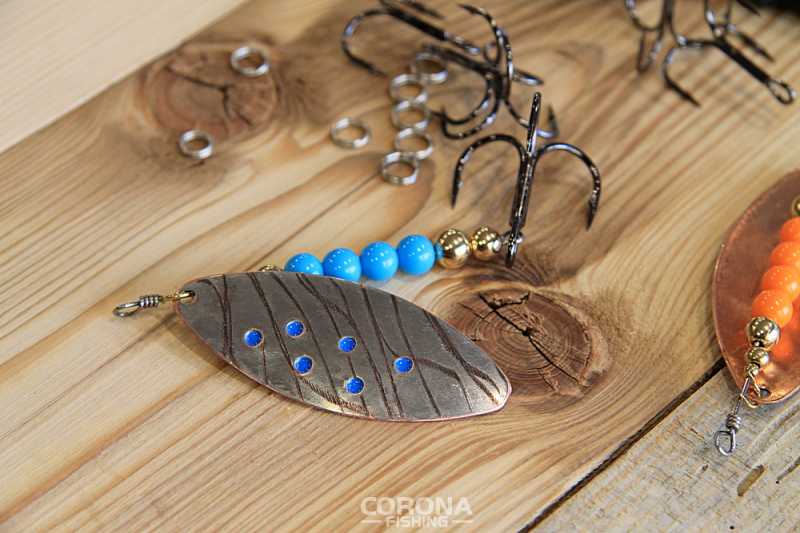 duża błystka obrotowa