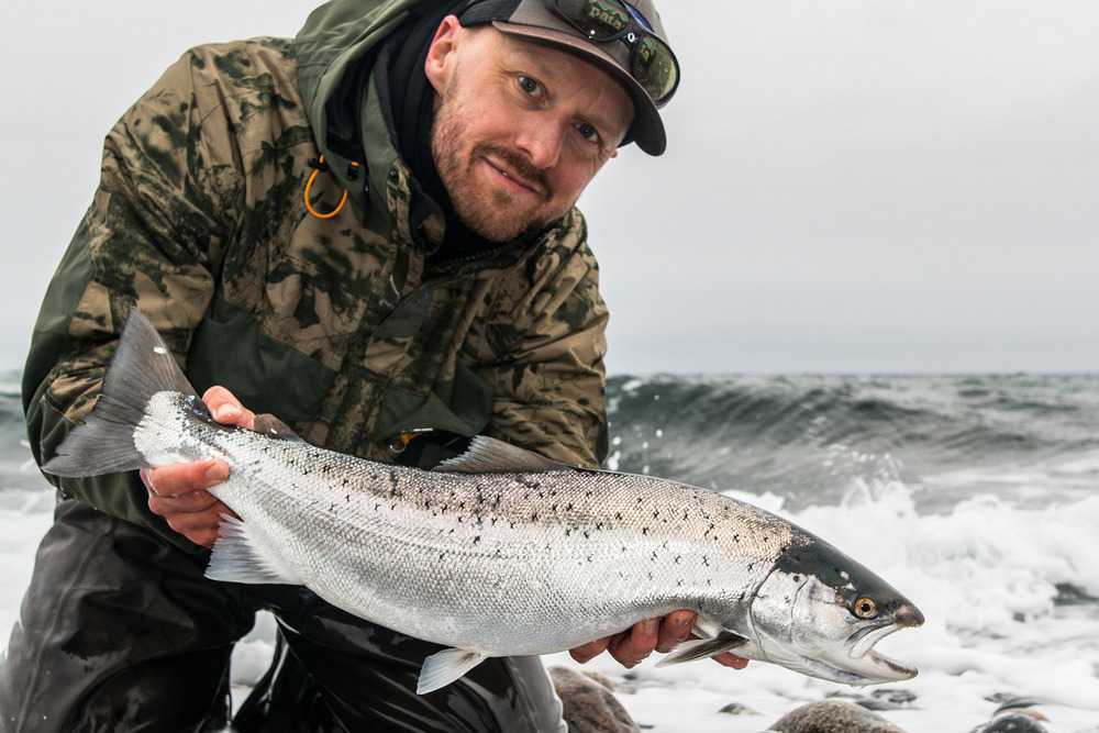 Jak wybrać dobrą odzież wędkarską